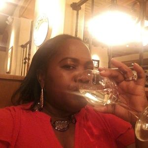 Meet your Posher, Georgia